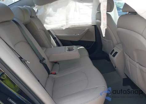 2016 Hyundai Sonata Limited from USA, damaged, VIN 5NPE34AF8GH301006